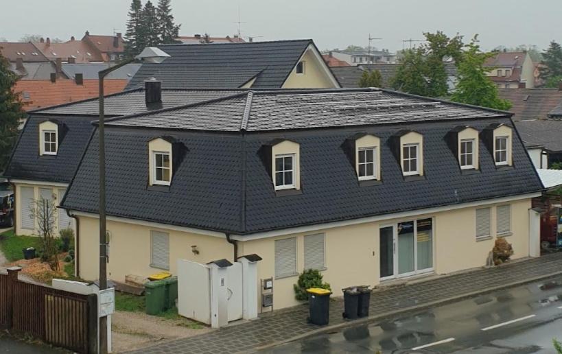 Ferienwohnung Schleicher Mit Klimaanlage Zirndorf Exterior foto